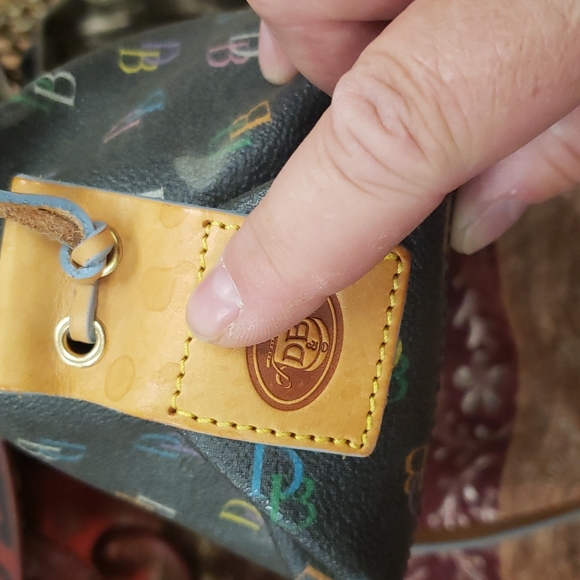 DOONEY & BOURKE "DB" Logo bag - Vintage 2003 - Picture 15 of 16